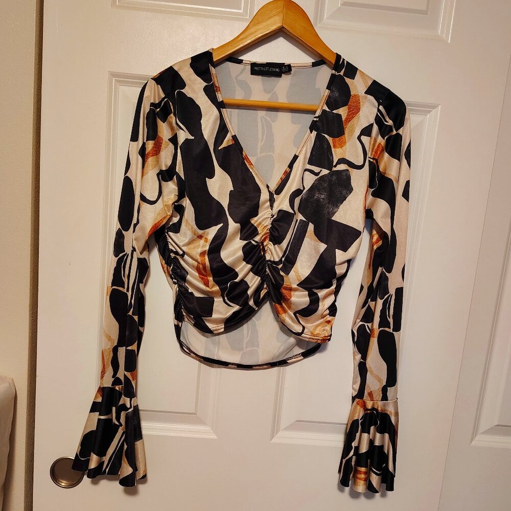 PrettyLittleThing V Neck Blouse Peplum Sleeve Cinched Crop Top Geometric Sexy